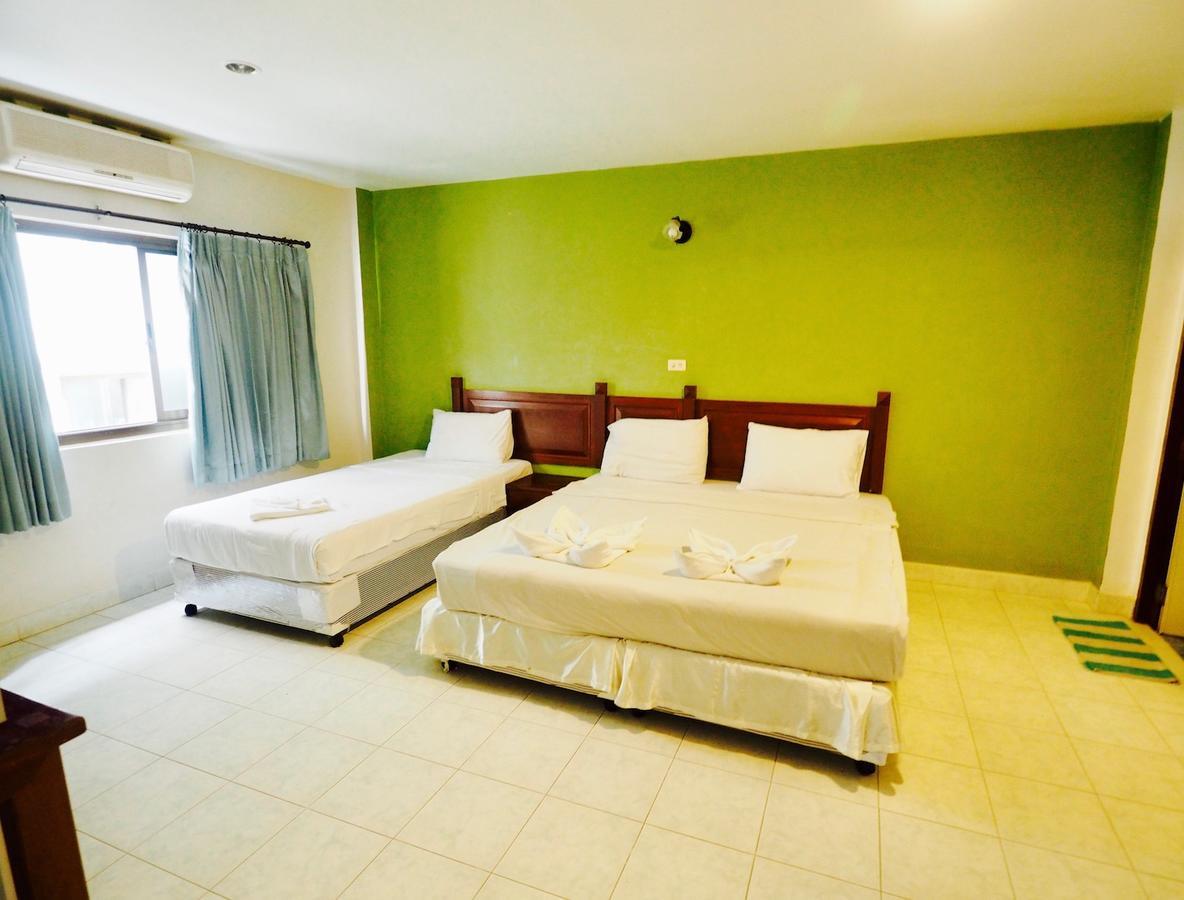 Sawasdee Mansion Hotel Patong Buitenkant foto