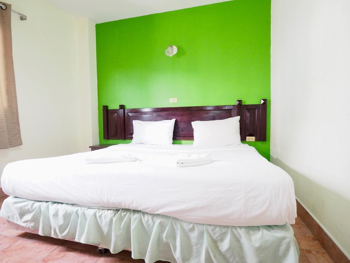 Sawasdee Mansion Hotel Patong Buitenkant foto