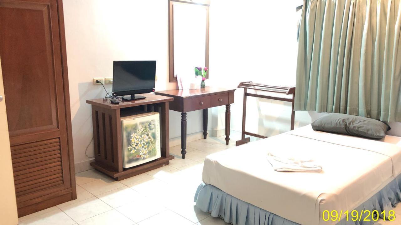 Sawasdee Mansion Hotel Patong Buitenkant foto
